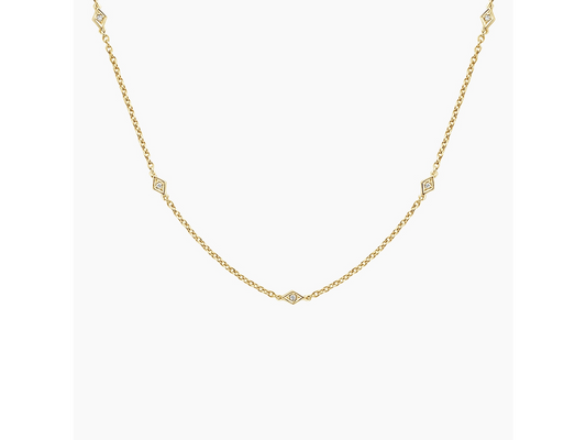 Kite-Shaped Diamond Pendant Necklace in 14K Yellow Gold