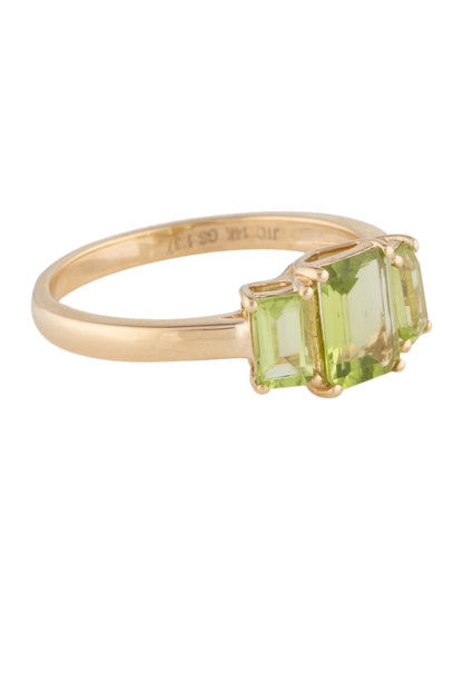 14K 1.37ctw Peridot Cocktail Ring