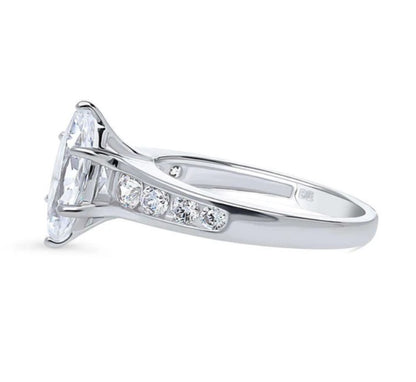 Solitaire 1.6ct Marquise CZ Ring in Sterling Silver