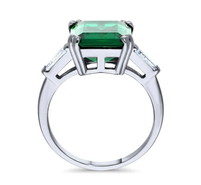 Solitaire Simulated Emerald CZ Statement Ring in Sterling Silver 8.5ct